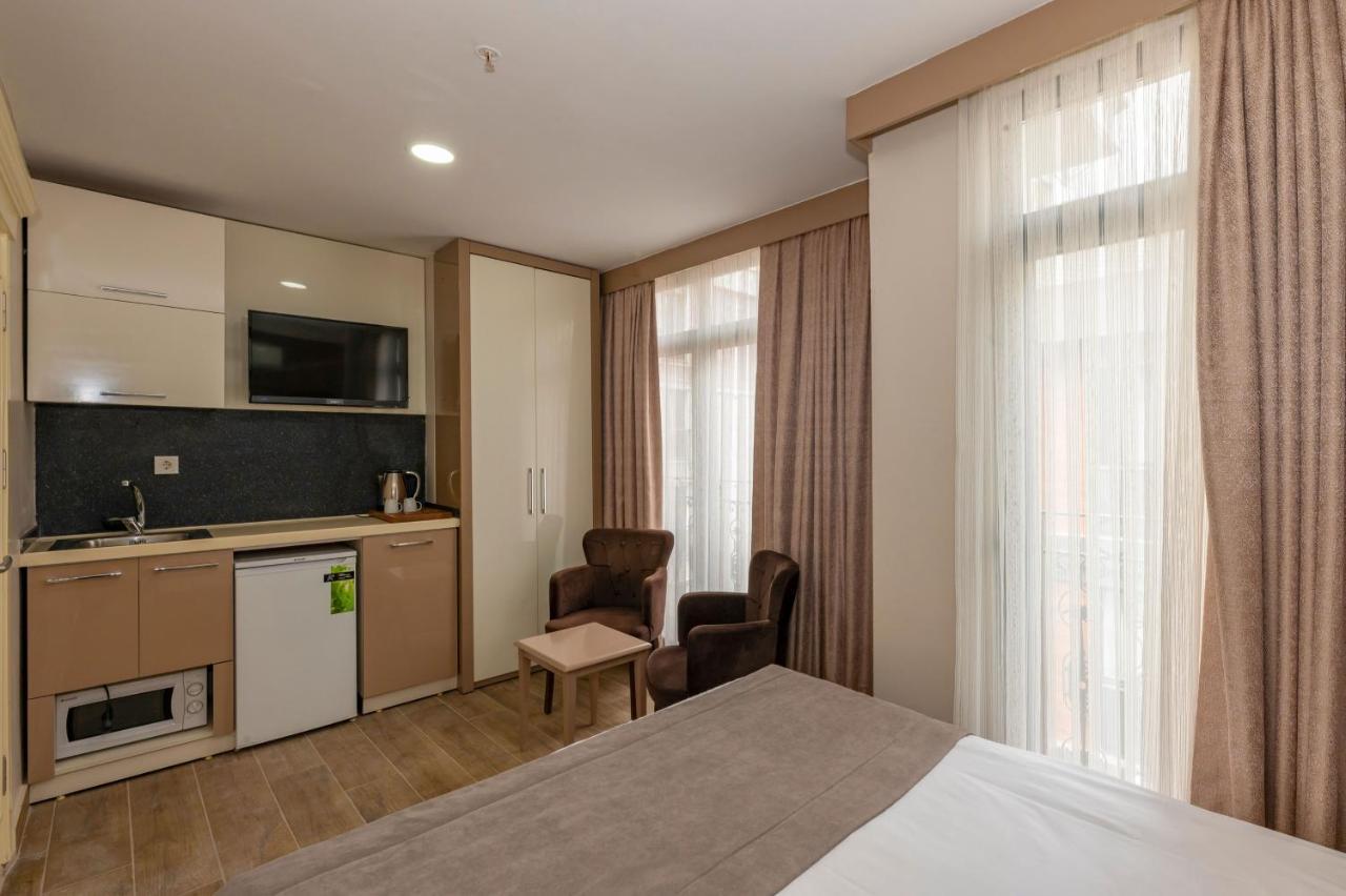 Taksim Peri Suite Istanbul Bagian luar foto