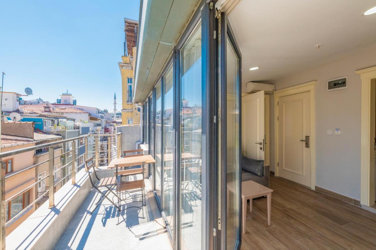 Taksim Peri Suite Istanbul Bagian luar foto
