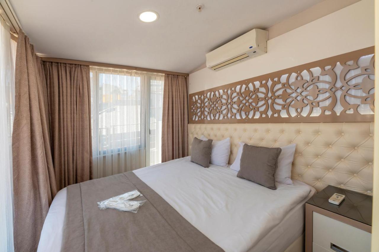 Taksim Peri Suite Istanbul Bagian luar foto