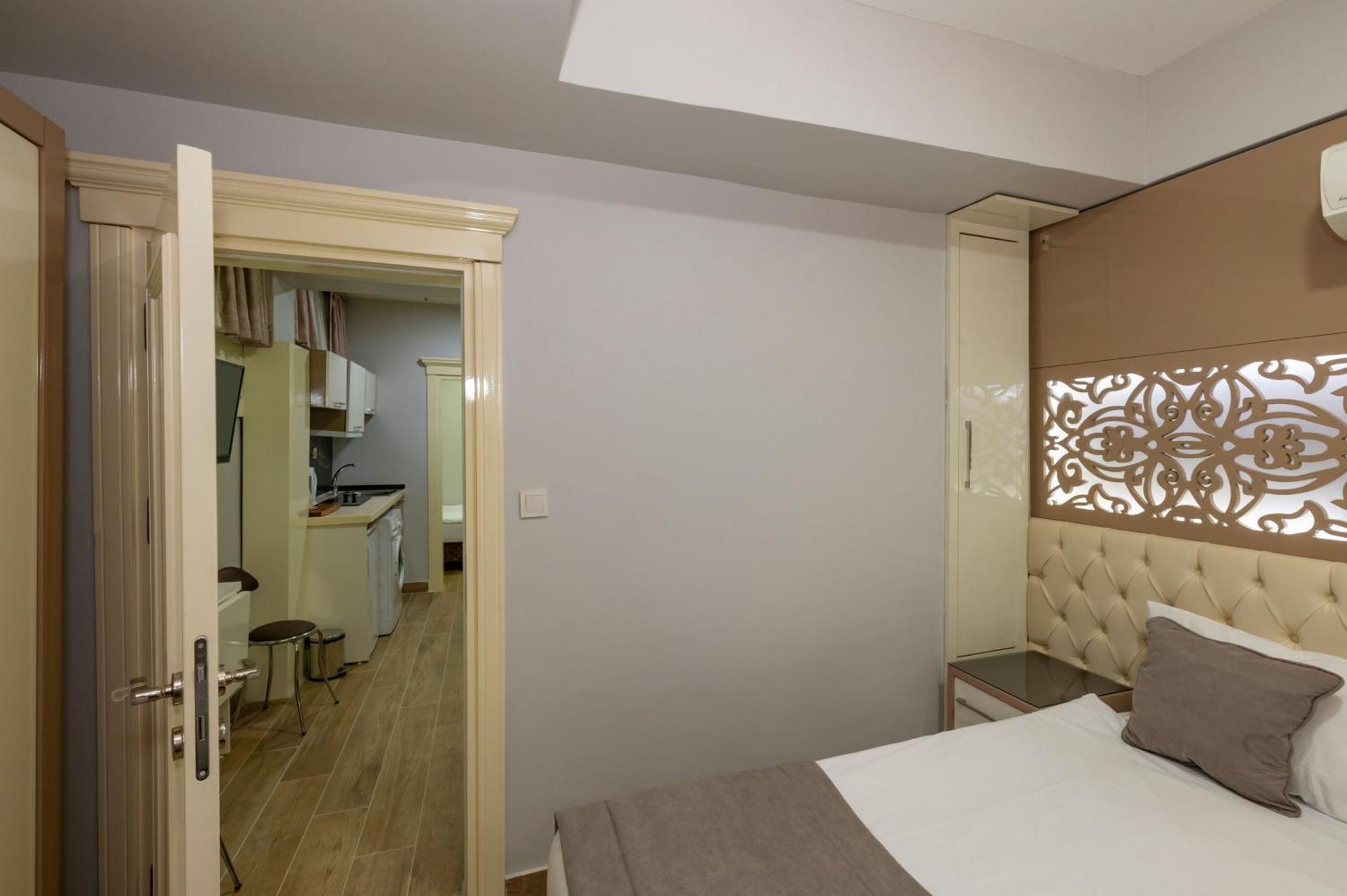 Taksim Peri Suite Istanbul Bagian luar foto